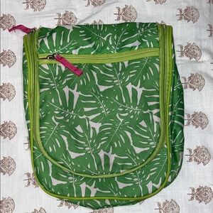 Leafy Green Cosmetic Bag